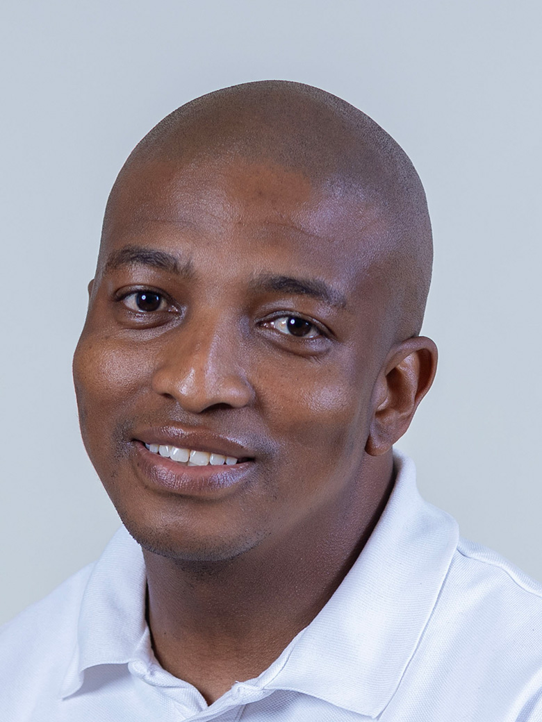 Dr S Tshabalala